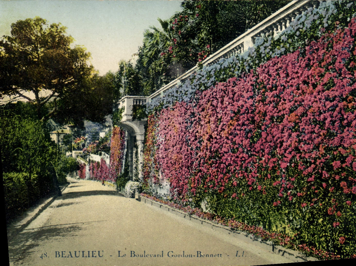CPA Beaulieu Le Boulevard Gordon Bennett
