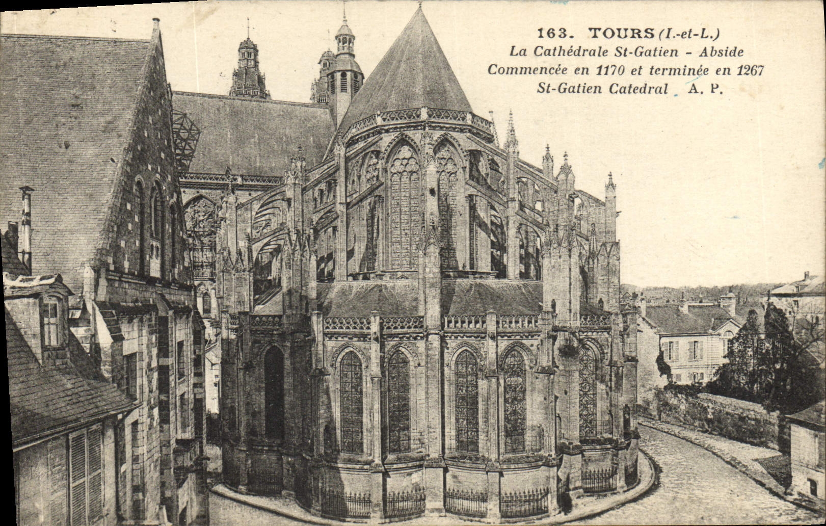VINTAGE POSTCARD Tours the Cathedral St Gatien Apse