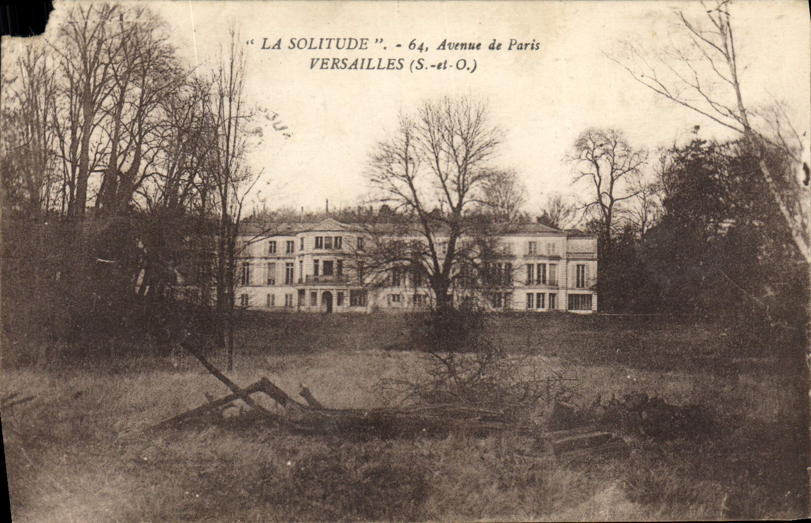 CPA La Solitude Avenue de Paris Versailles