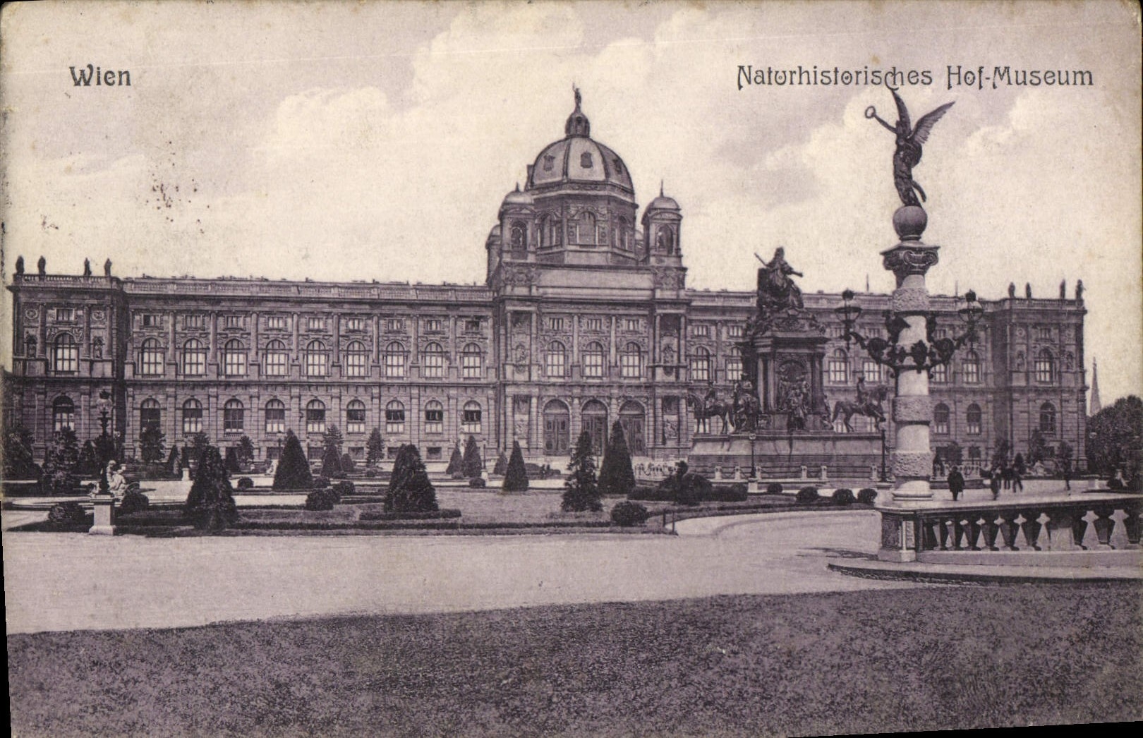 CPA Wien Naturhistorisches Hof Museum