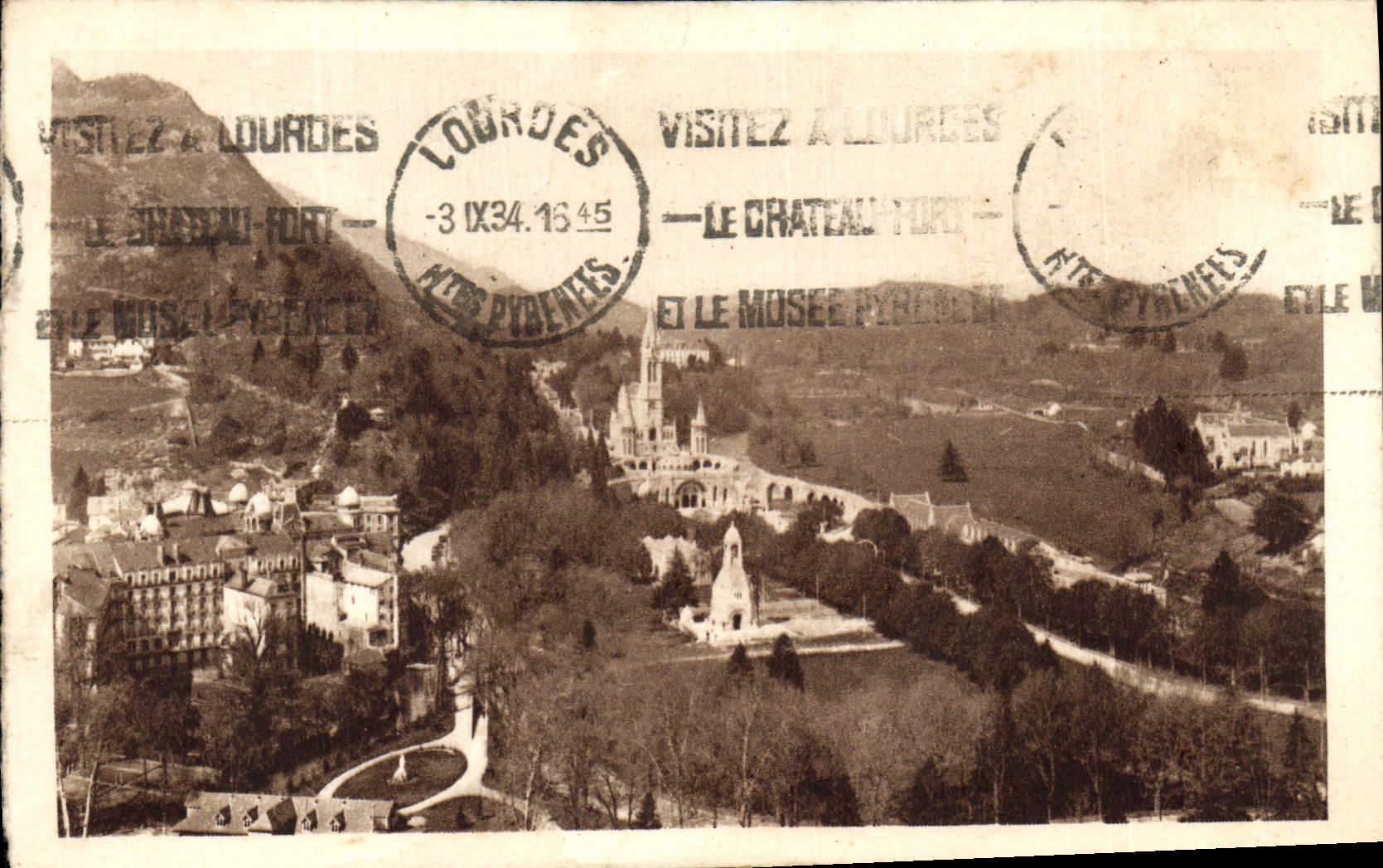VINTAGE POSTCARD Heavy Overall picture on the basilica and the martyrdom taken of the strong castle