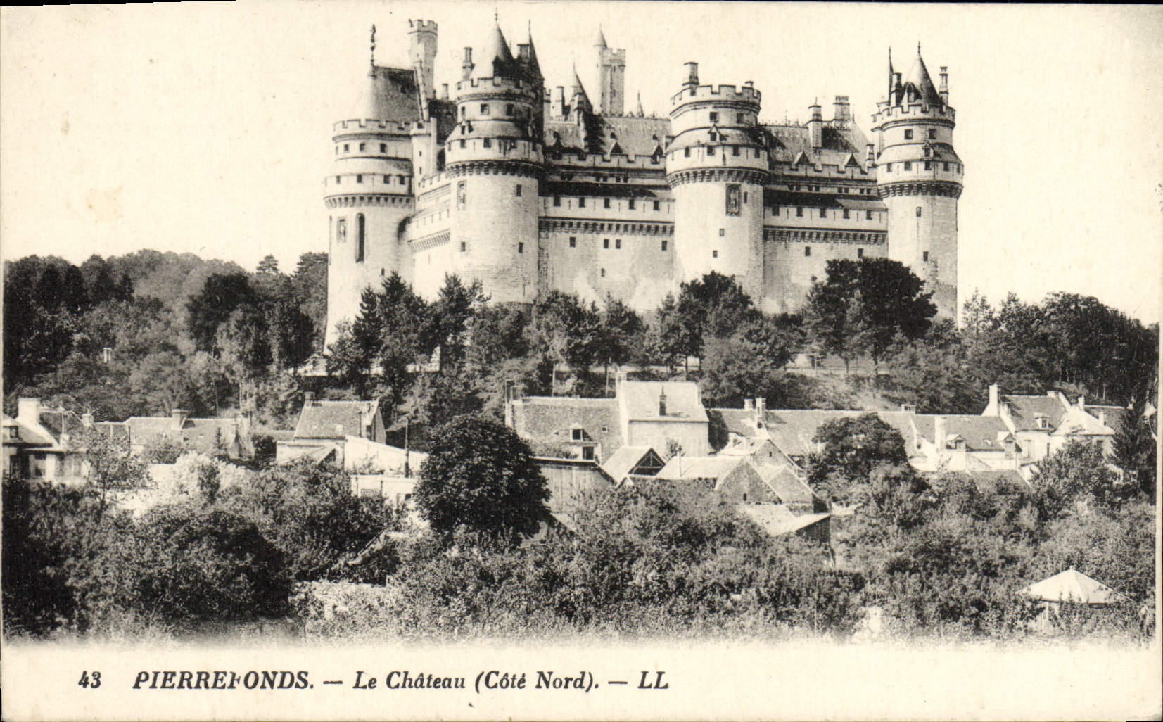CPA Pierrefonds le chateau