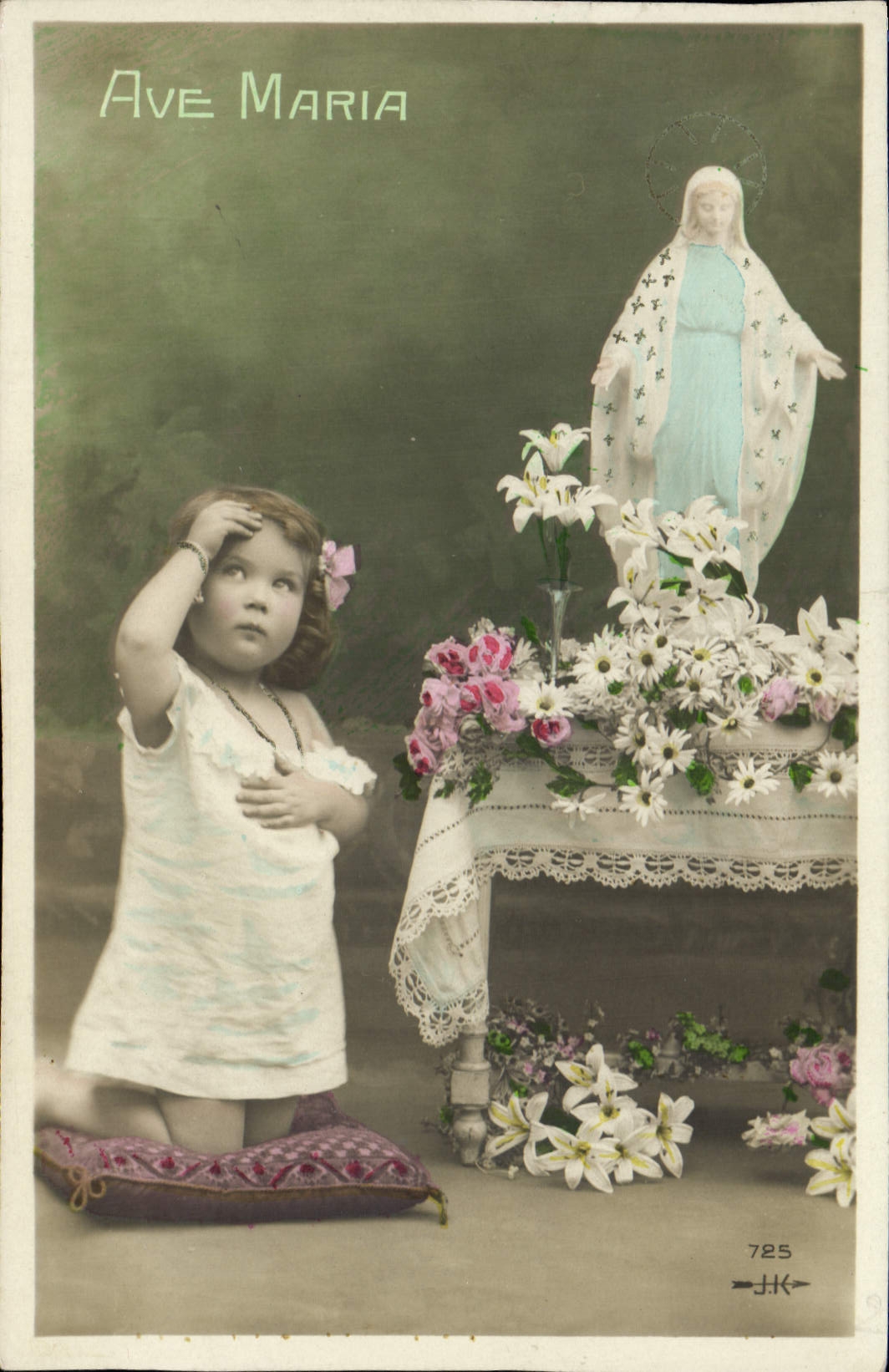 VINTAGE POSTCARD Fantasy Child Ave Maria