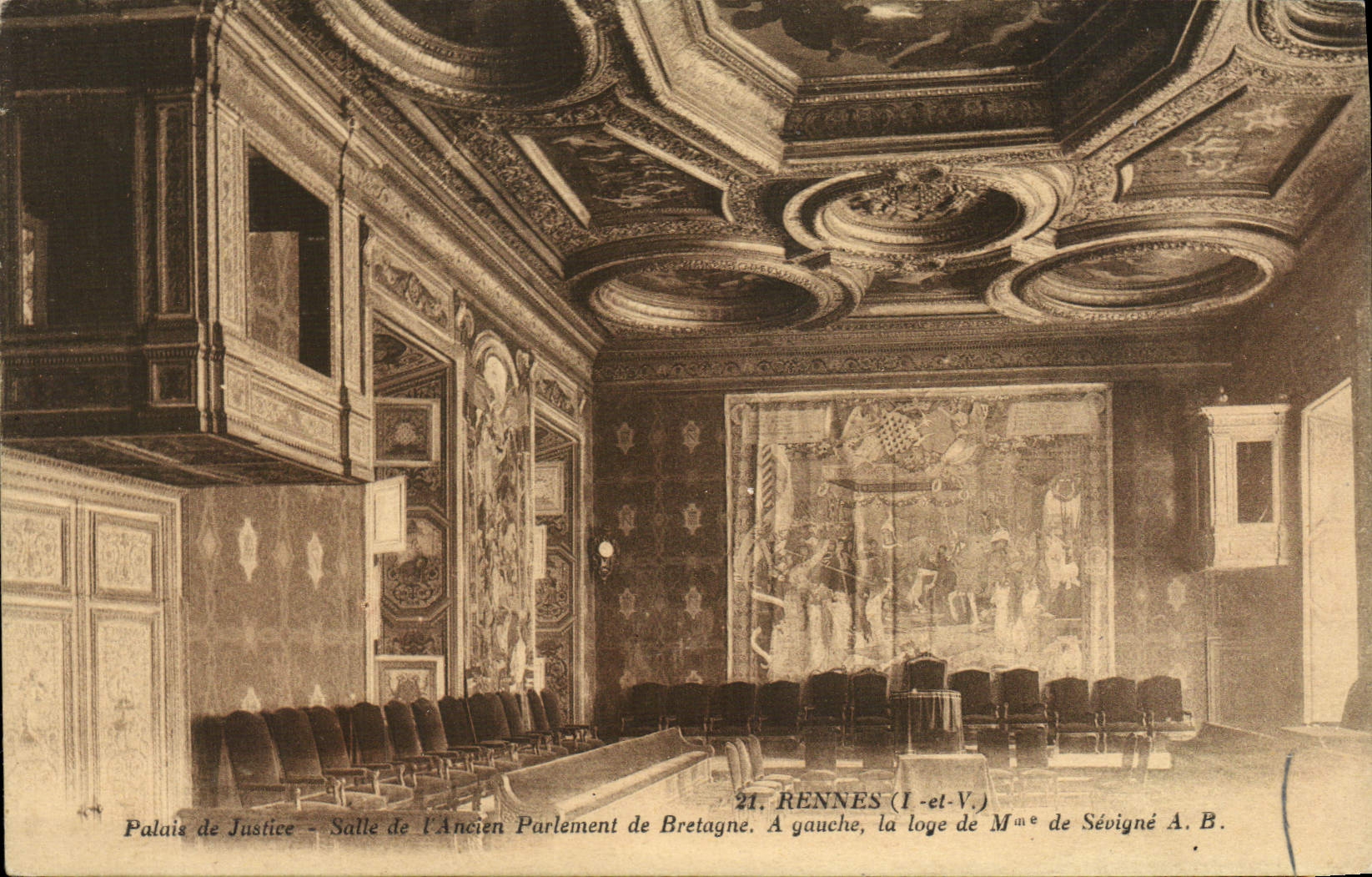 CPA Rennes Palais de Justice Salle de L'Ancien Parlement de Bretagne La loge de Mmr Sevigne