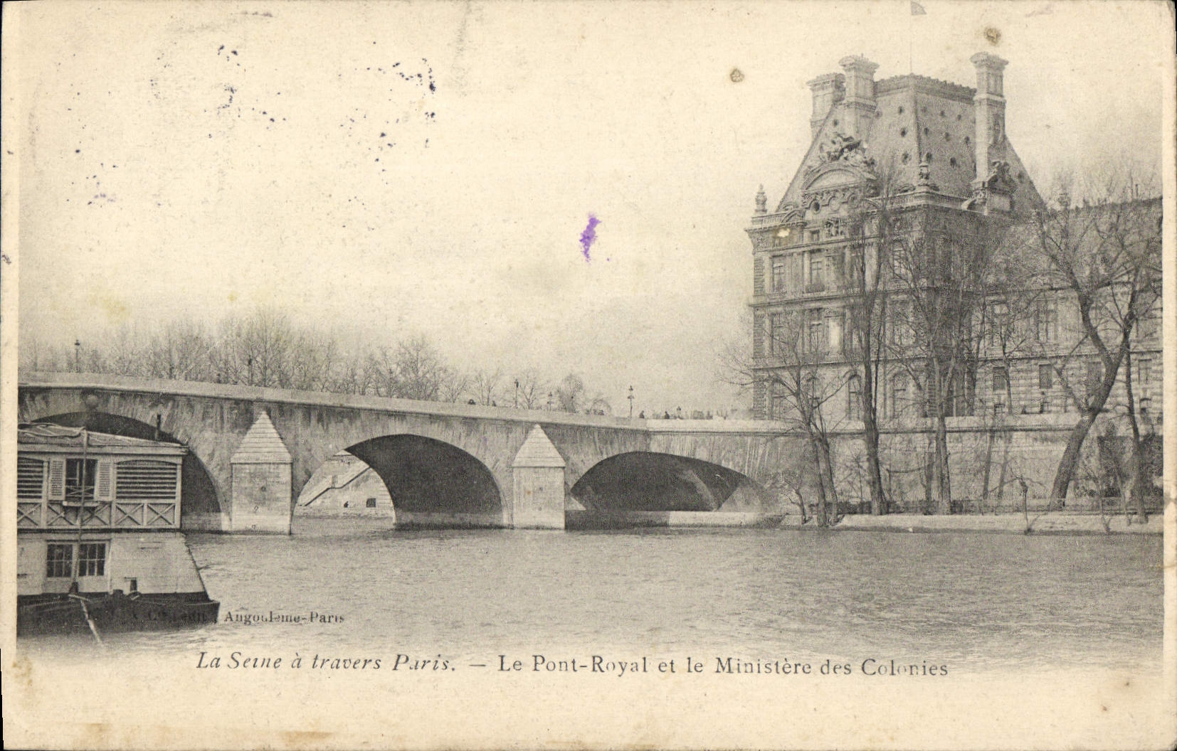 VINTAGE POSTCARD Paris the Royal Bridge And the Ministry for the Colonies