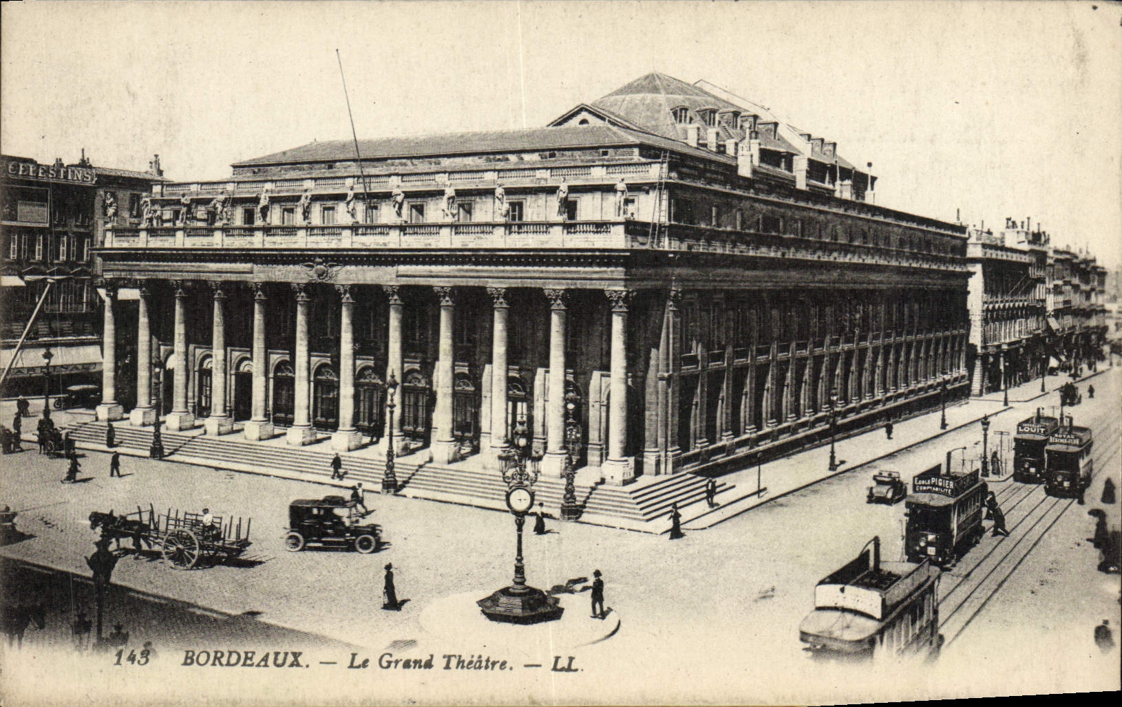 CPA Bordeaux Le Grand Theatre