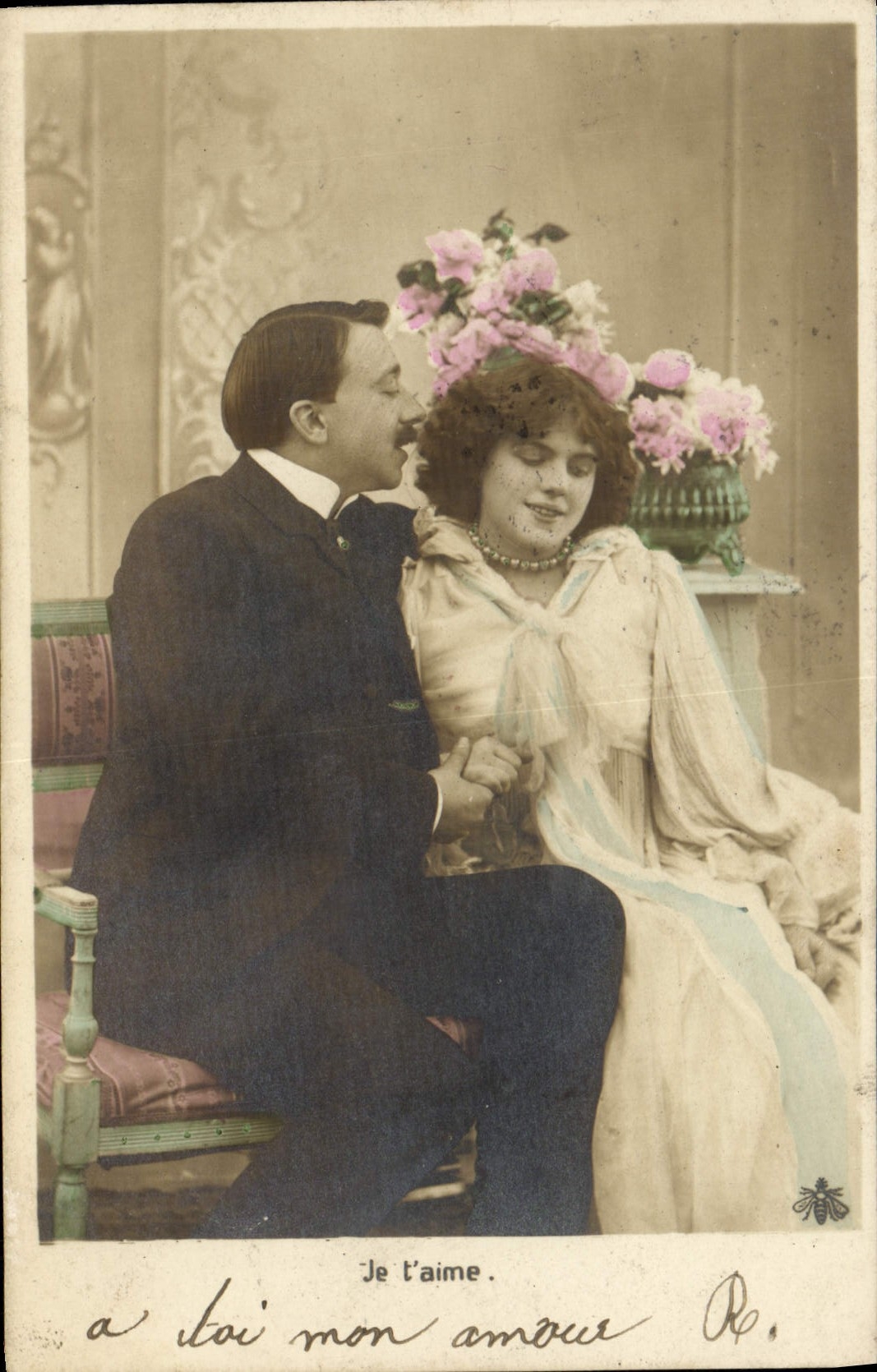 VINTAGE POSTCARD I Like It Woman