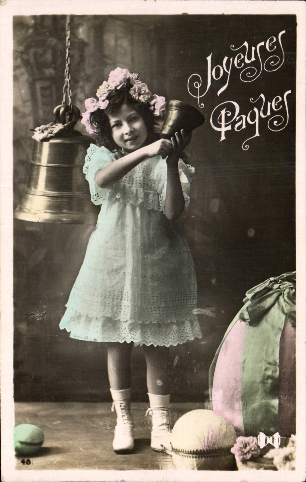 VINTAGE POSTCARD Merry Easter Child