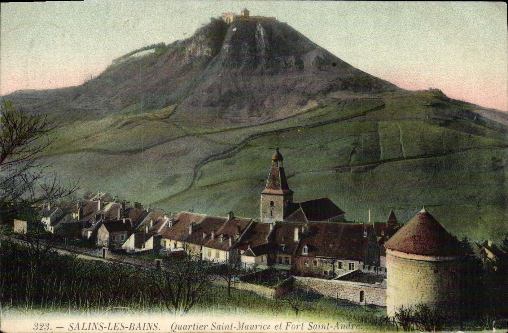 Districto santo Mauricio y Andre Fort santo de la salina de la POSTAL de la VENDIMIA les Bains