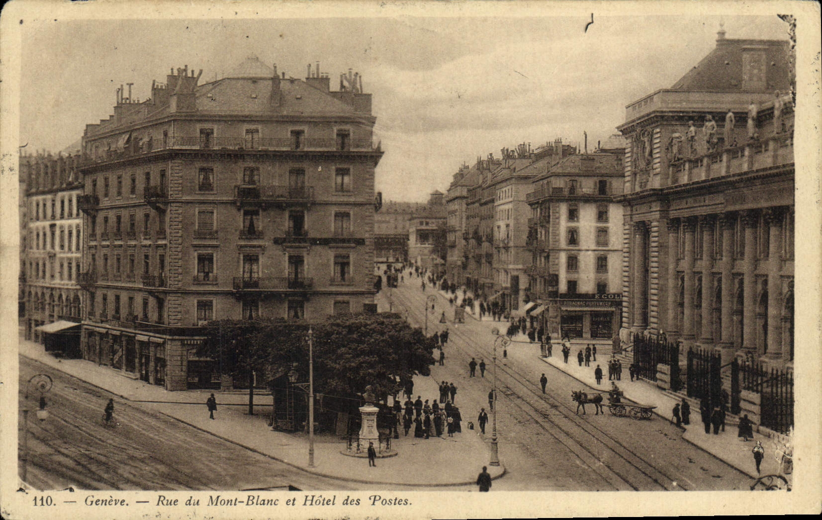 VINTAGE POSTCARD Geneva Street of Mont Blanc and Post office building