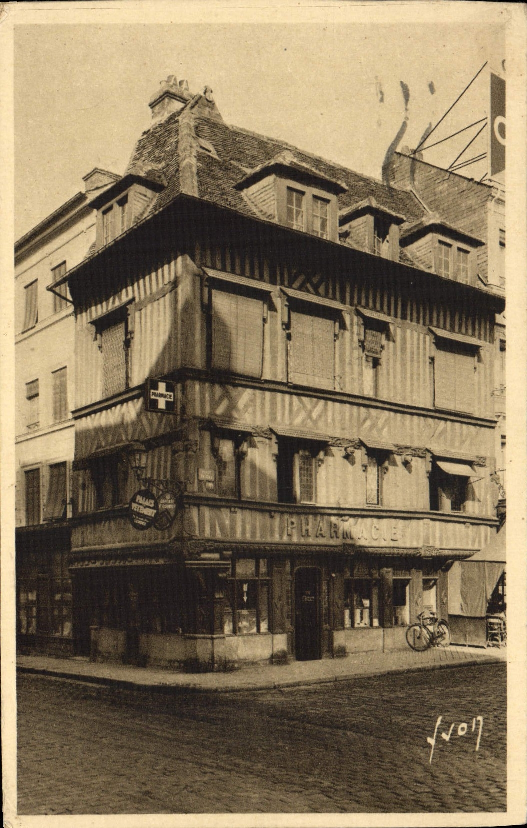 Casa suave de Francia Lisieux de la POSTAL de la VENDIMIA del décimo quinto lugar de Thiers