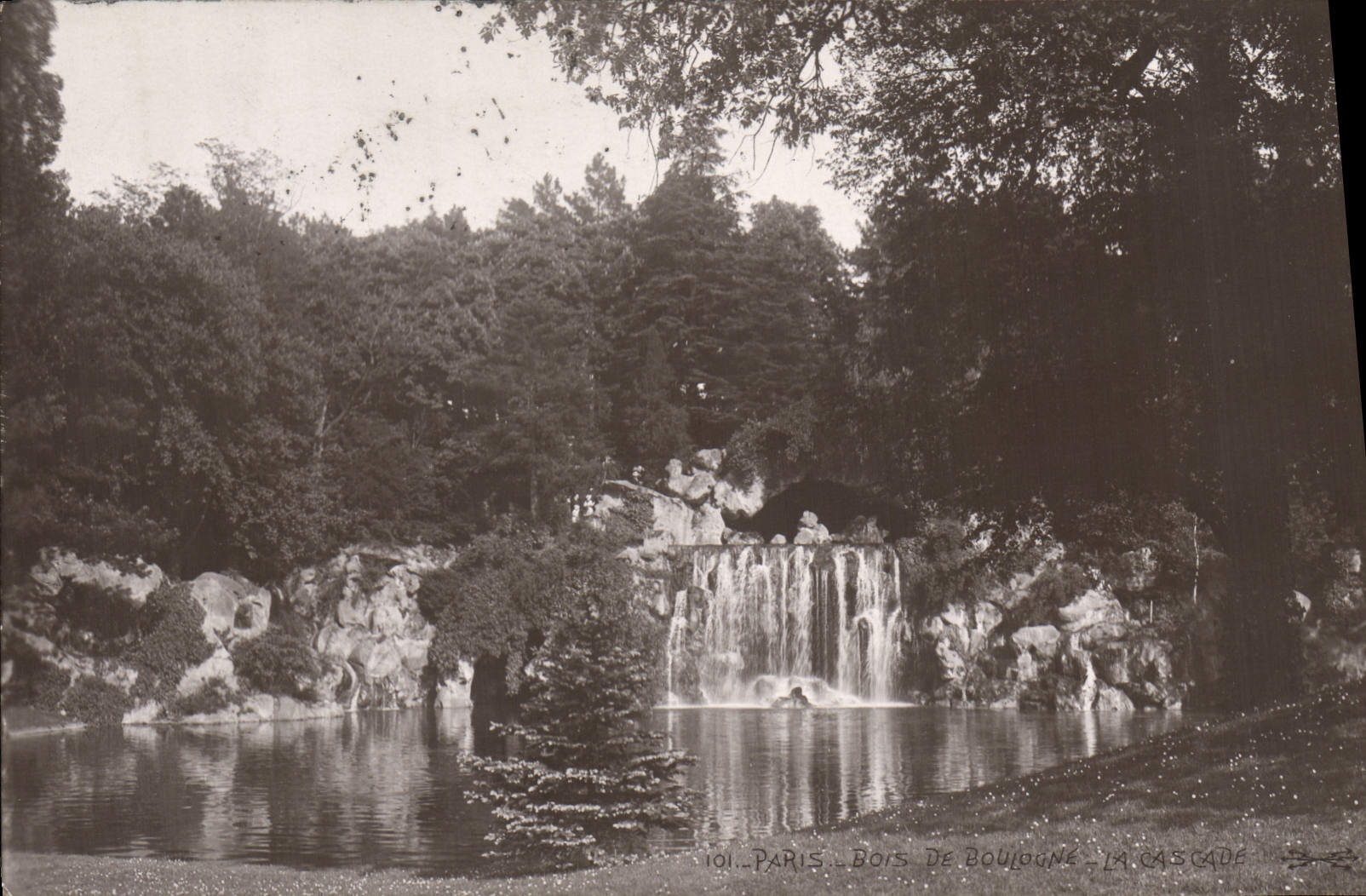 CPA Paris Bois De Boulogne La cascade