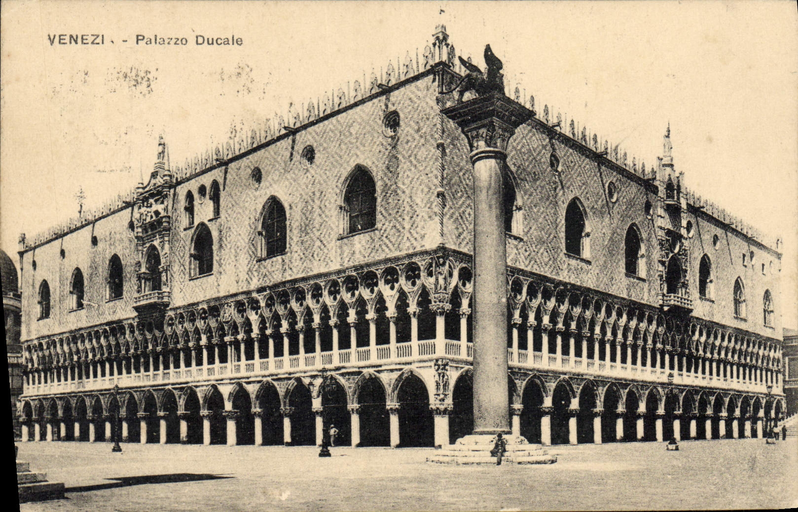 VINTAGE POSTCARD Venezia Palazzo Ducalo