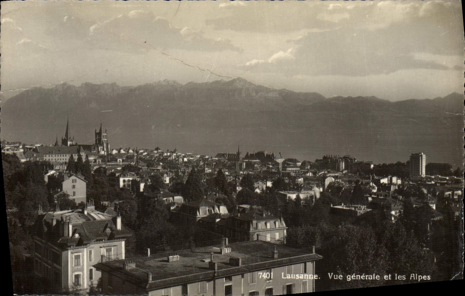 CPA Lausanne Vue Generale Et Les Alpes