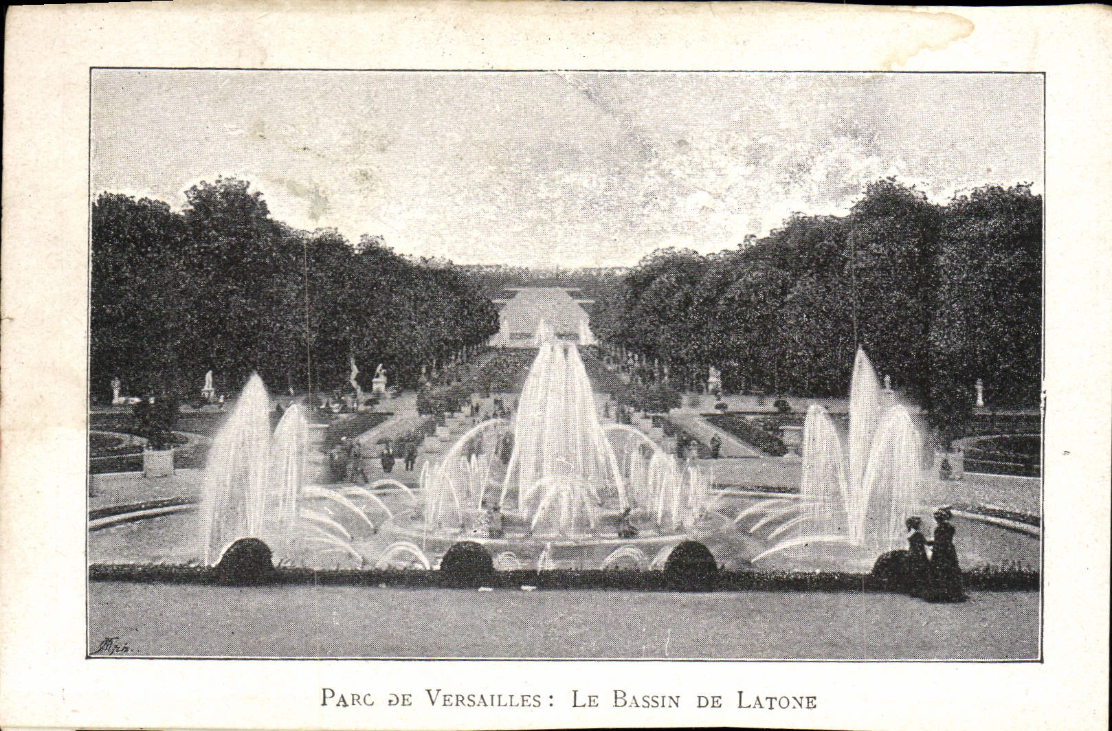 VINTAGE POSTCARD Park Of Versailles the Basin De Latone Versailles