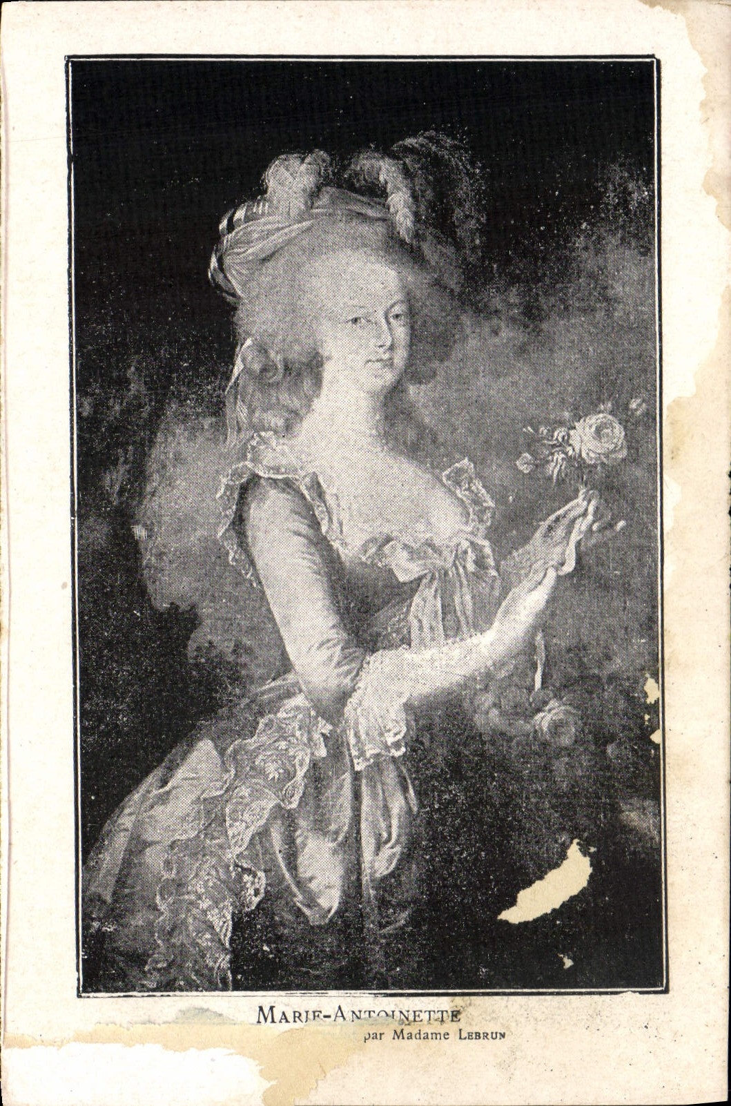 VINTAGE POSTCARD Marie Antoinette Versailles