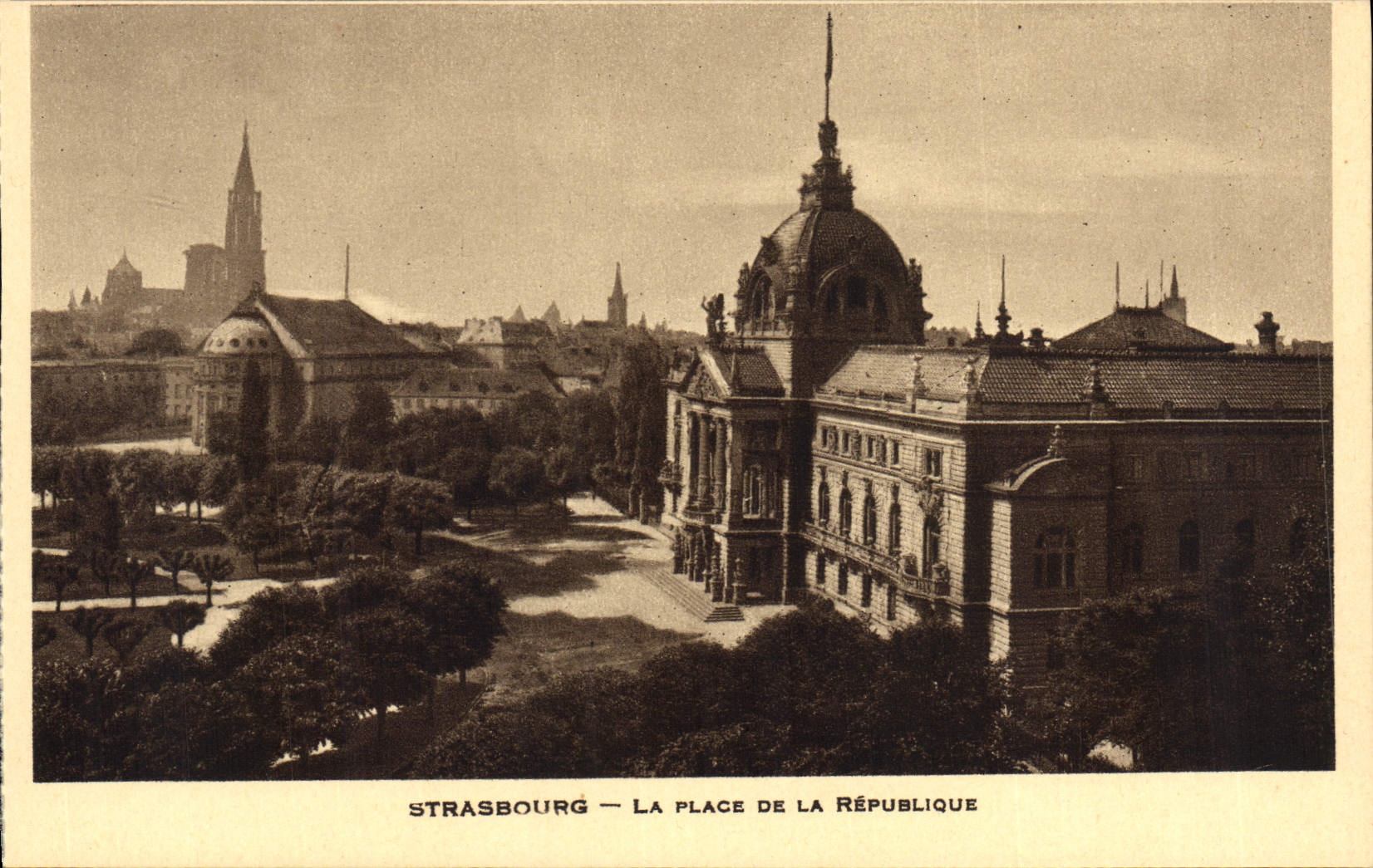 POSTAL Strabourg de la VENDIMIA el lugar de la república