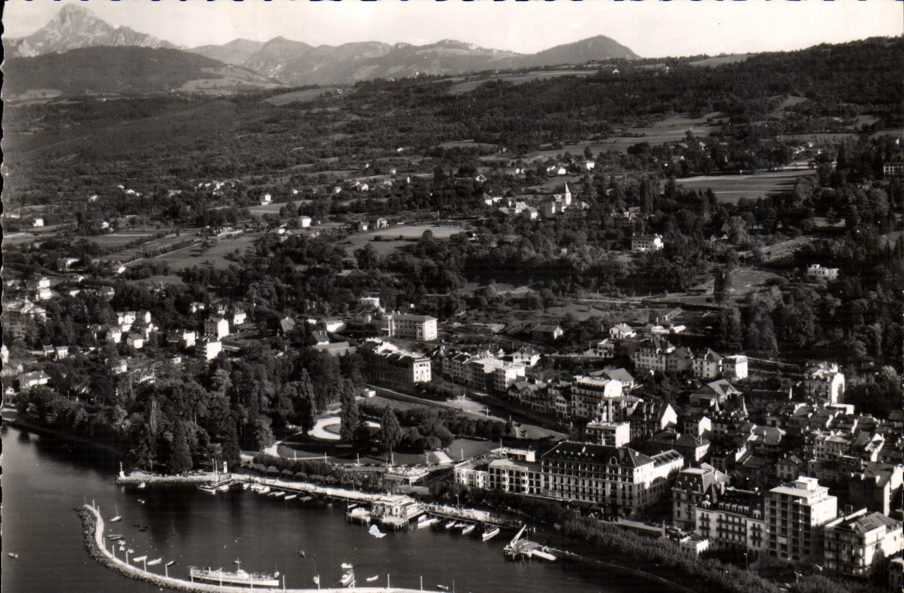 MODERN CARD Evian Les Bains Seen air the Port Hotels and the Tooth of Oche