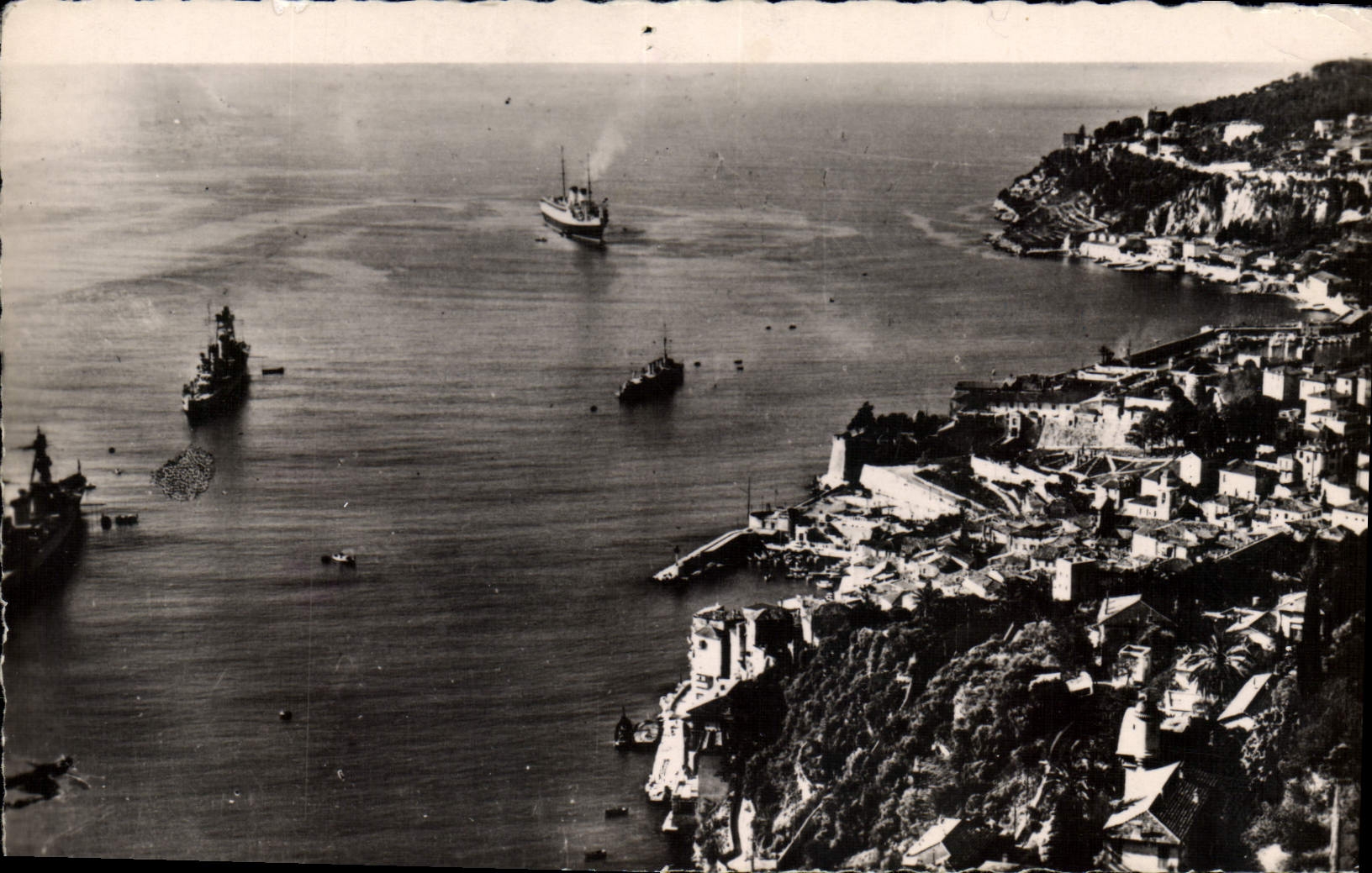 CPM La Cote D'Azur Villefranche Sur Mer La Rade