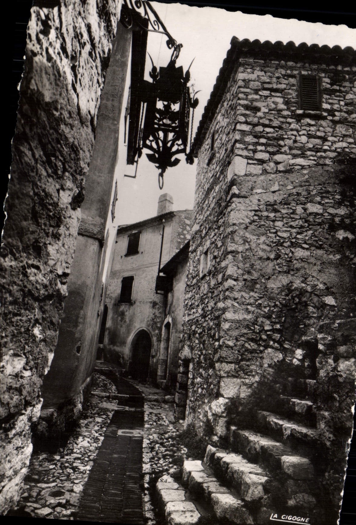 CPM Eze Village Une Vieille rue