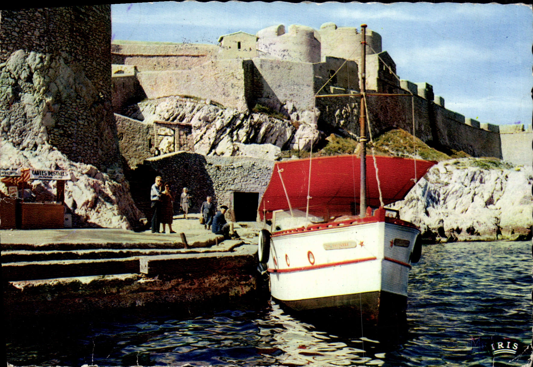 CPM Reflets de Provence Marseille Le Chateau Le Debarcadere Bateau
