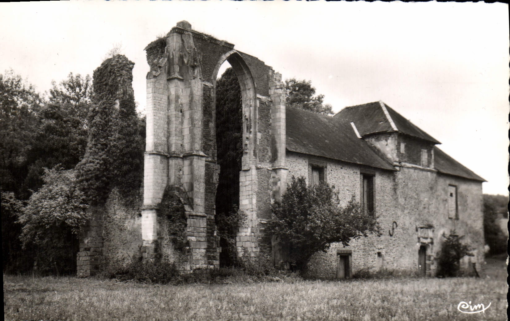 MODERN CARD Dixmont Ruins of the Prioress of Enfourchure