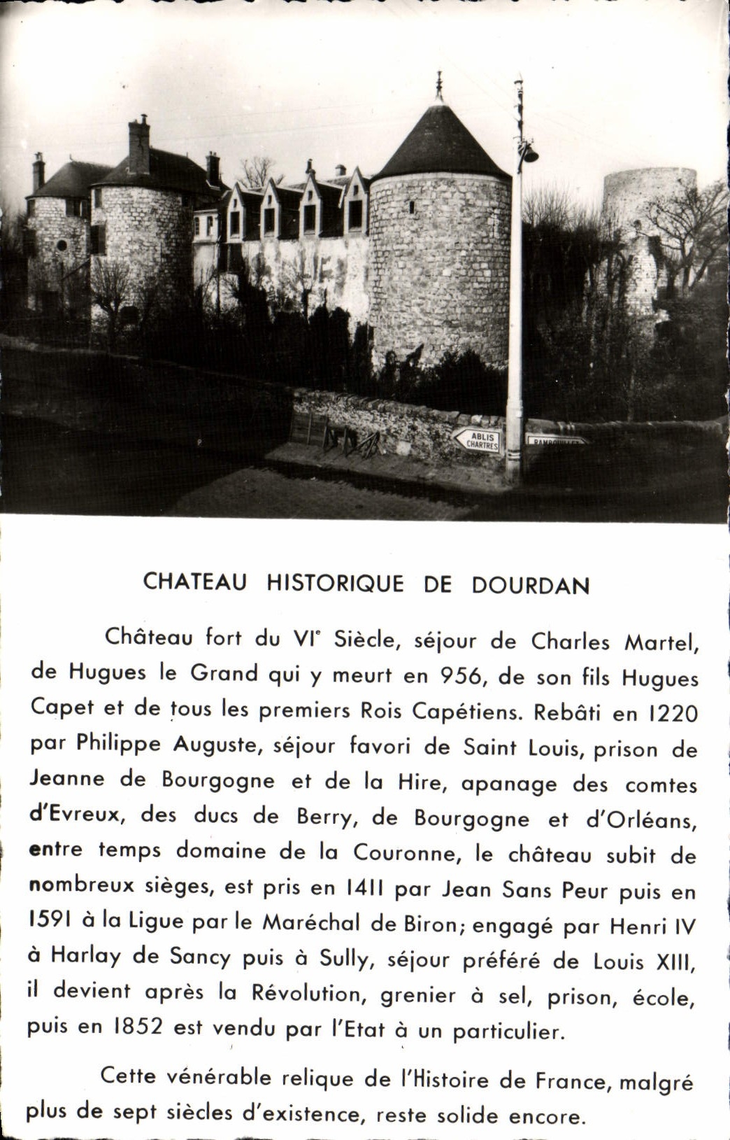 MODERN CARD Historical Dourdan of the Castle