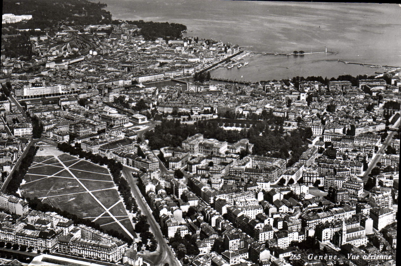 MODERN CARD Geneva seen air