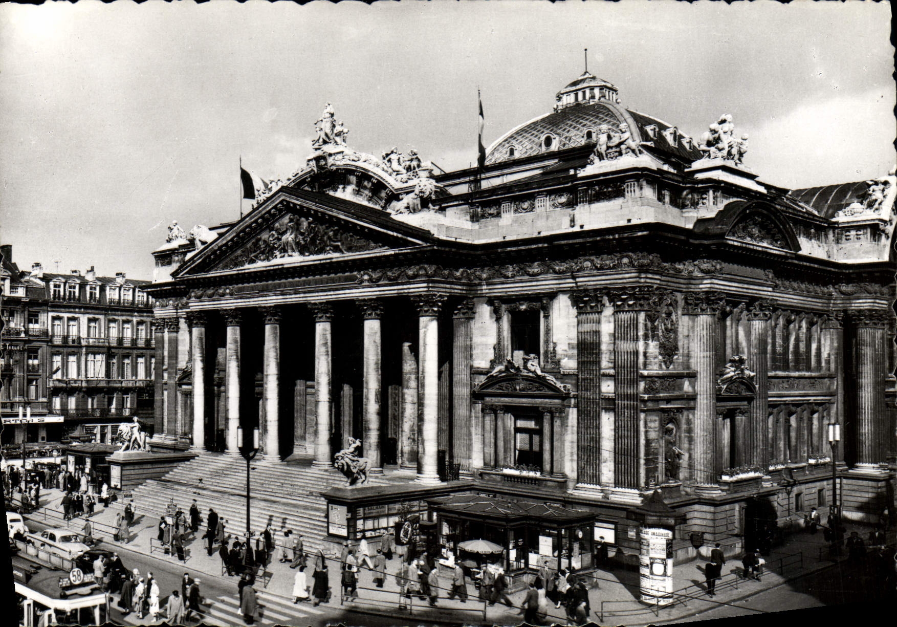POSTAL MODERNA Bruselas la bolsa de acción