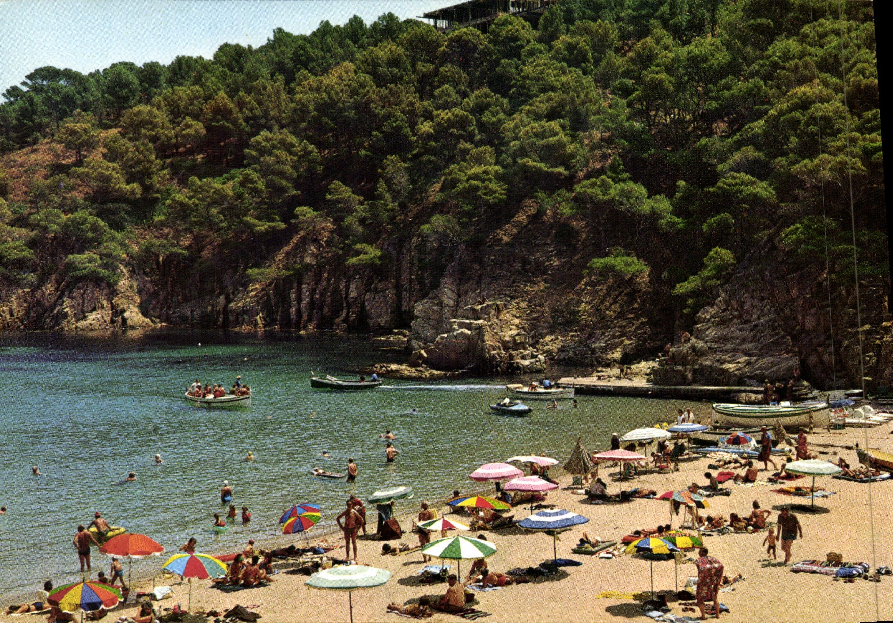 CPM Un Rincon De La Costa Brava