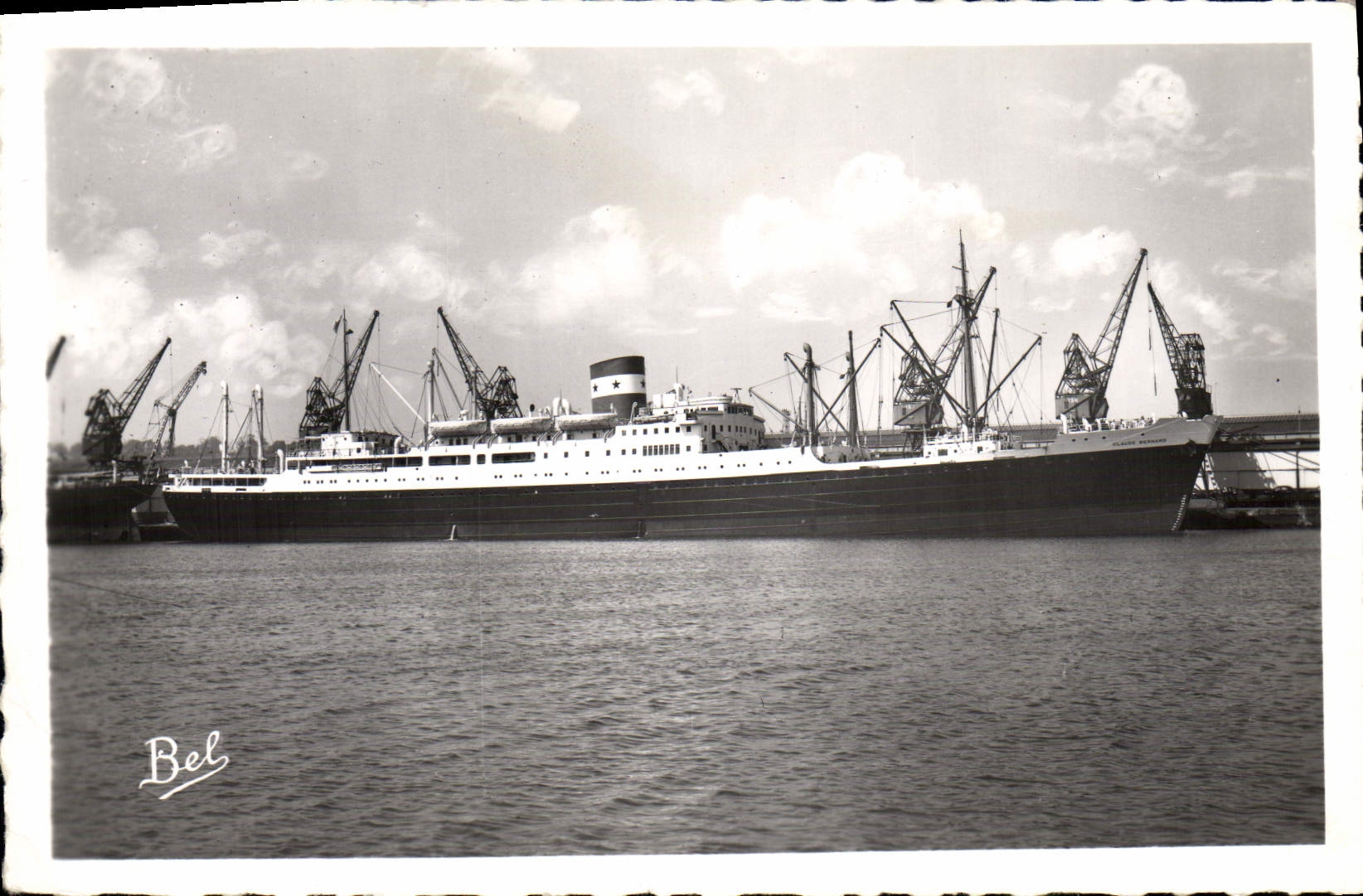 CPM Le Havre Cie Maritime Des Chargeurs Reunis Le Claude Bernard Bateau