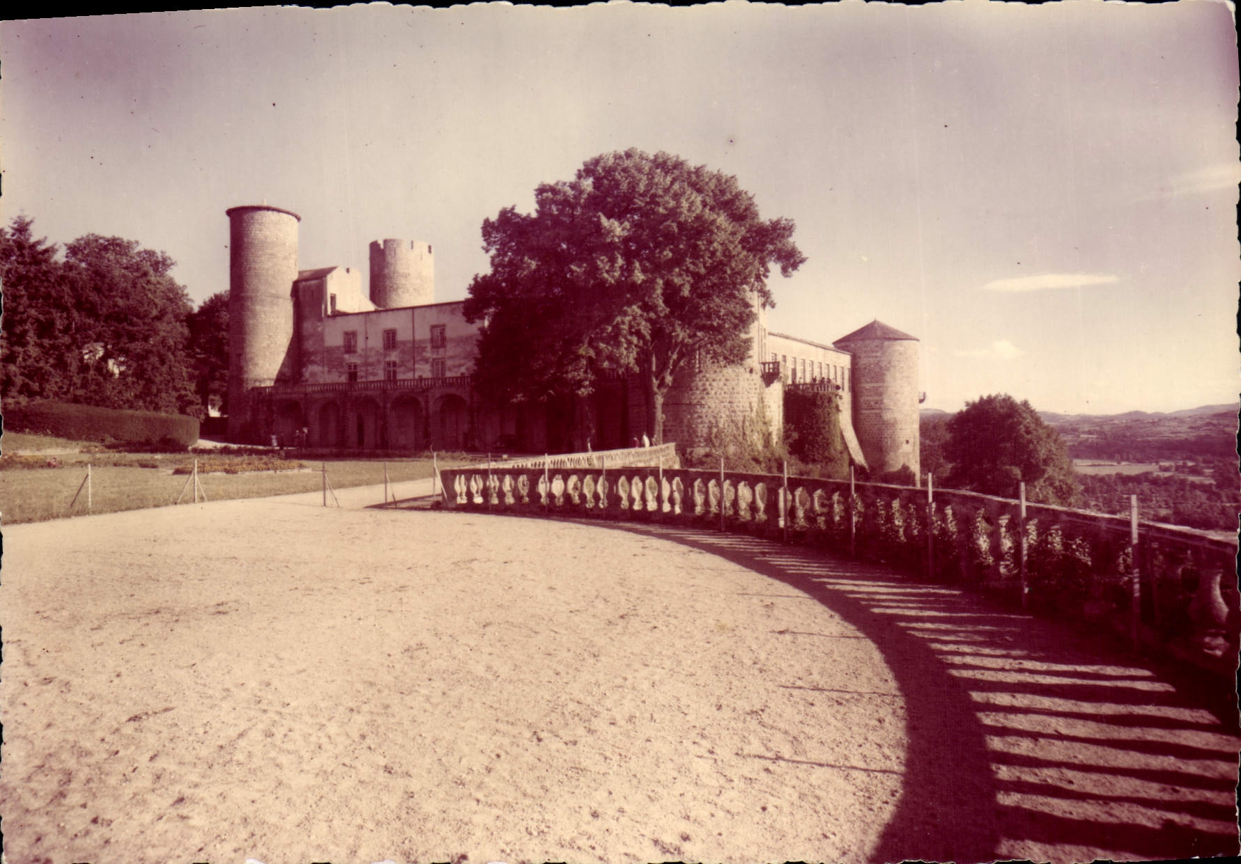 MODERN CARD Picturesque Auvergne Castle De Ravel