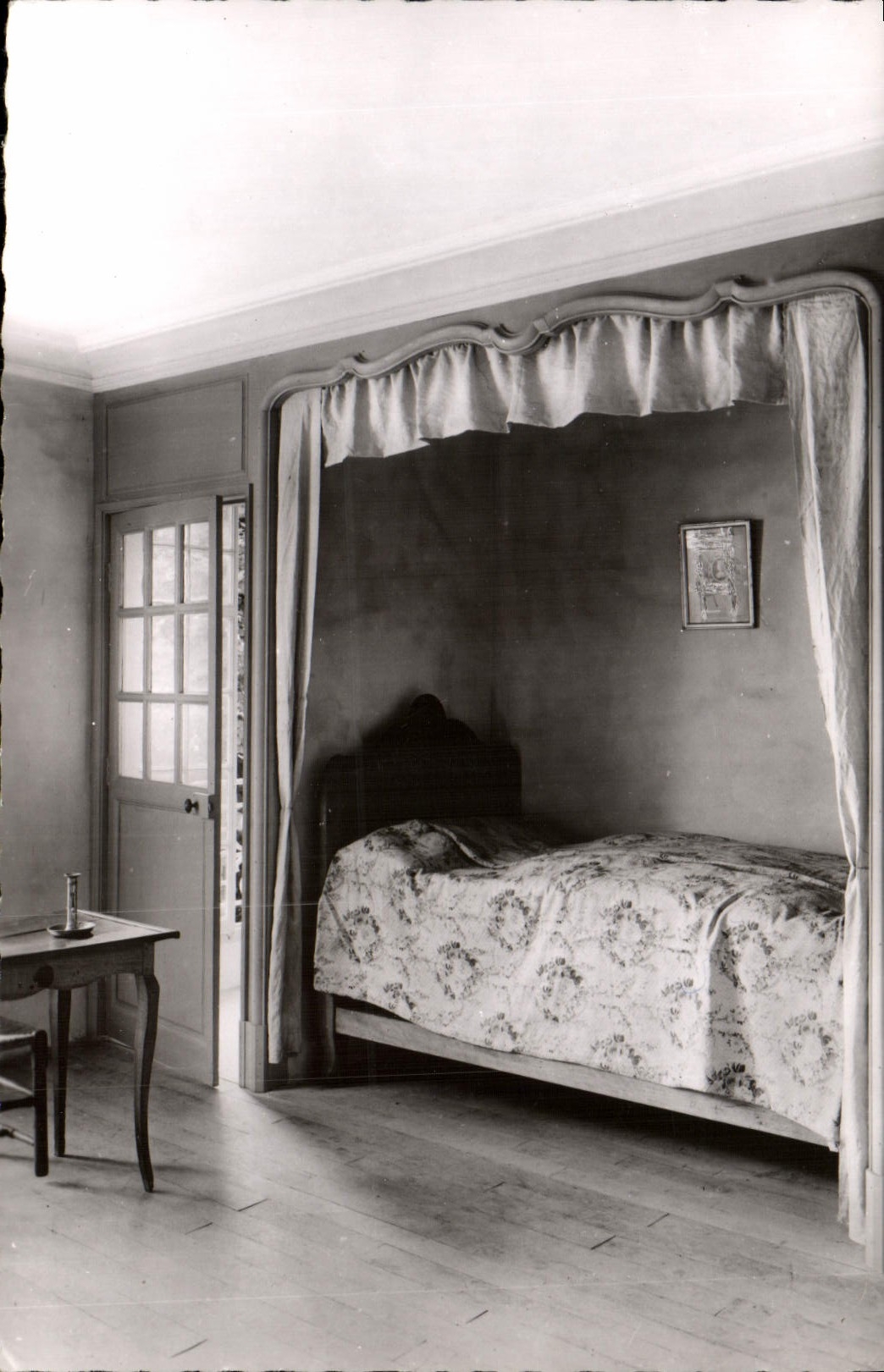 MODERN CARD the Louis Mount Of JJ Rousseau Montmorency the room of JJ Rousseau