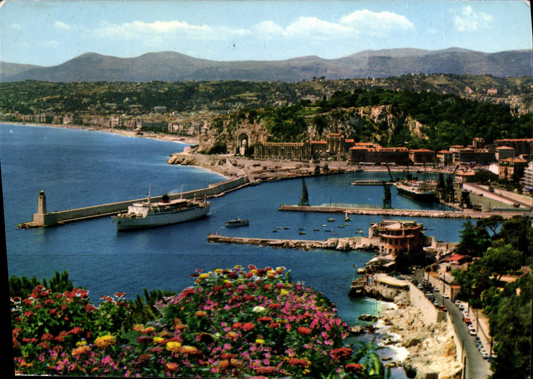 POSTAL MODERNA Niza visión incorporada del puerto