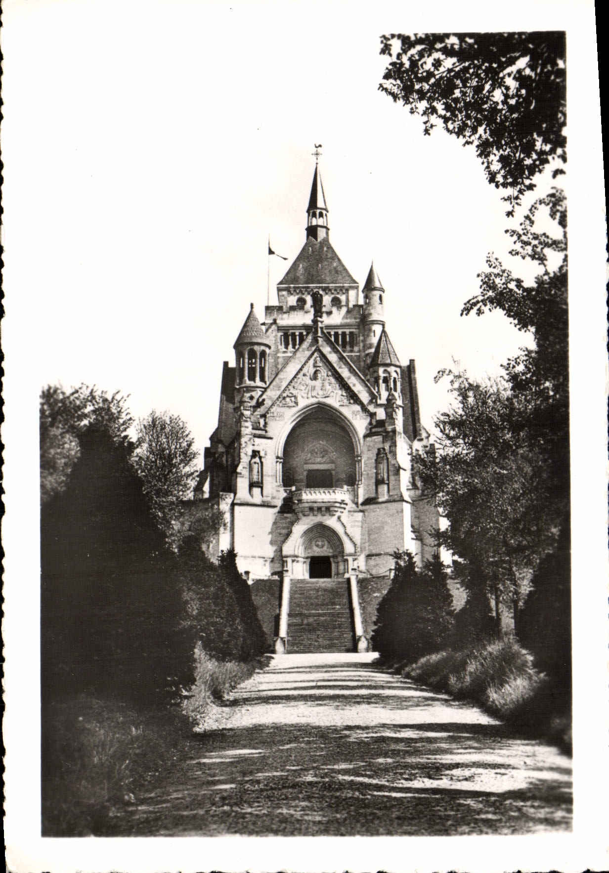 CPM Monument Des Victoires De La Marne Et Ossuaire De Dormans Facade