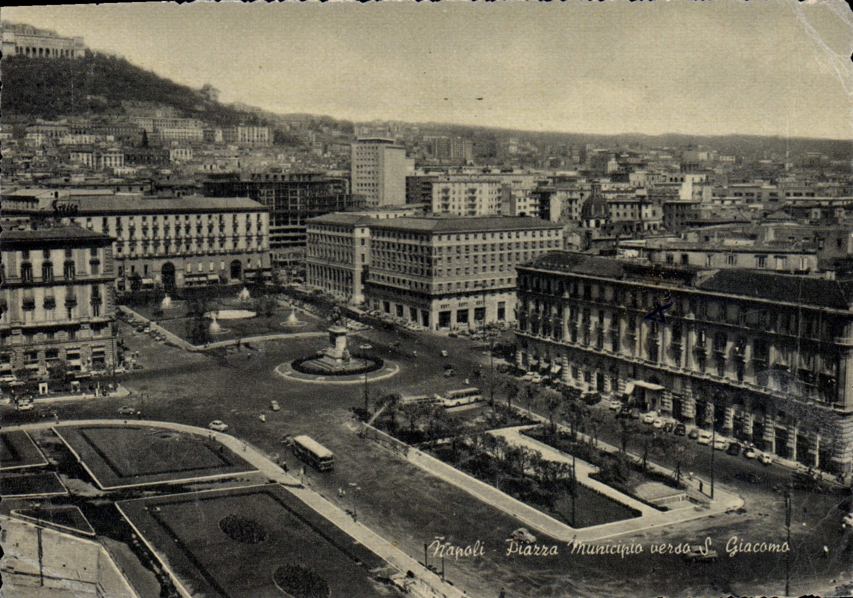POSTAL MODERNA plaza de Napoli municipal