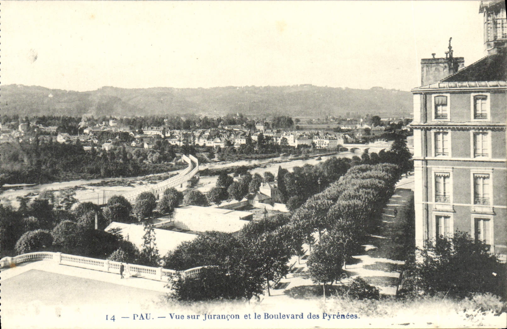 VINTAGE POSTCARD Pau Seen On Jurancon And the Boulevard Of the Pyrenees
