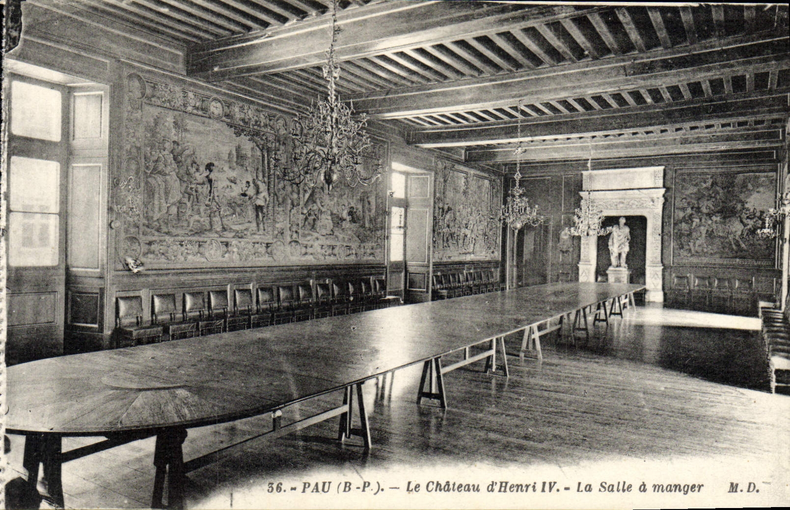 VINTAGE POSTCARD Pau the Castle Of Henri IV Dining room