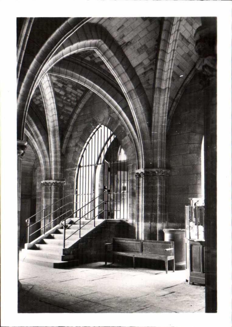 CPM Paris La Conciergerie Du Palais Salle Dite Des Gardes