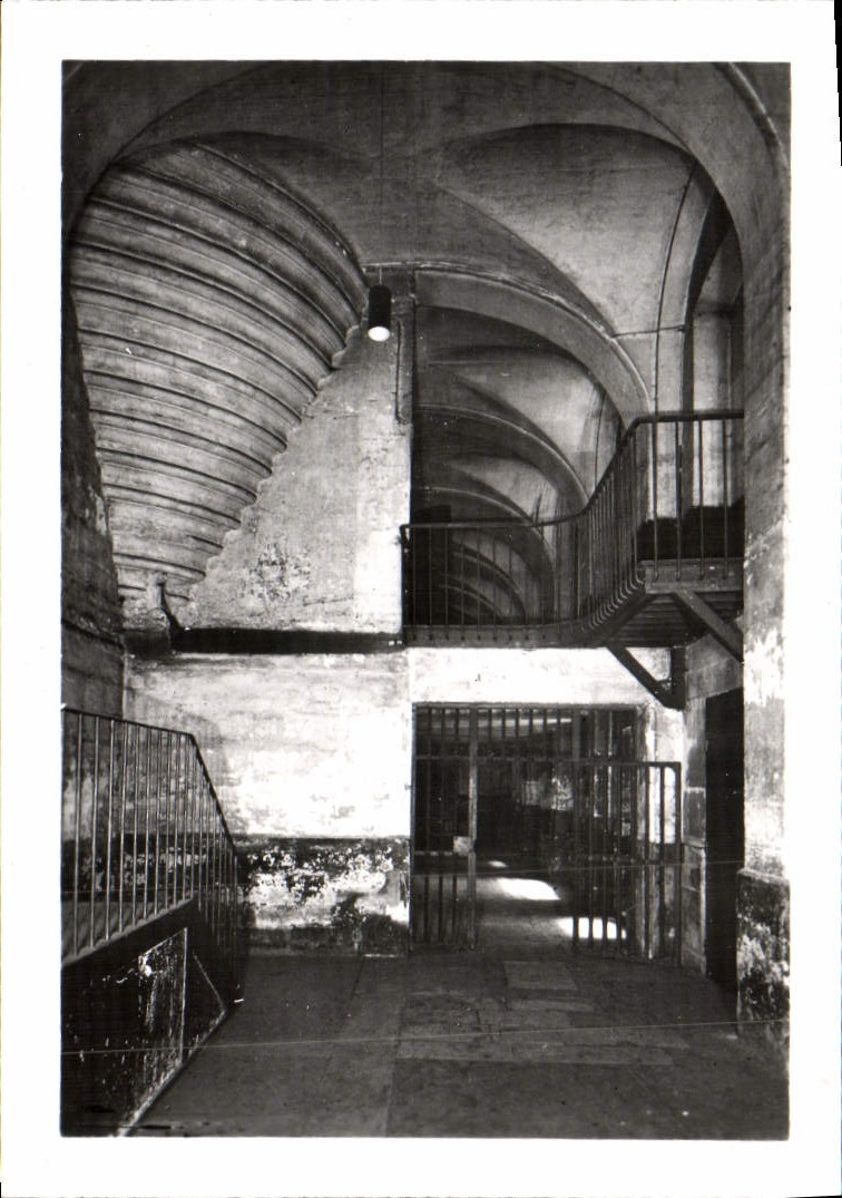 MODERN CARD Paris the Caretaker's lodge Of the Palate the Corridor Of the Dungeons