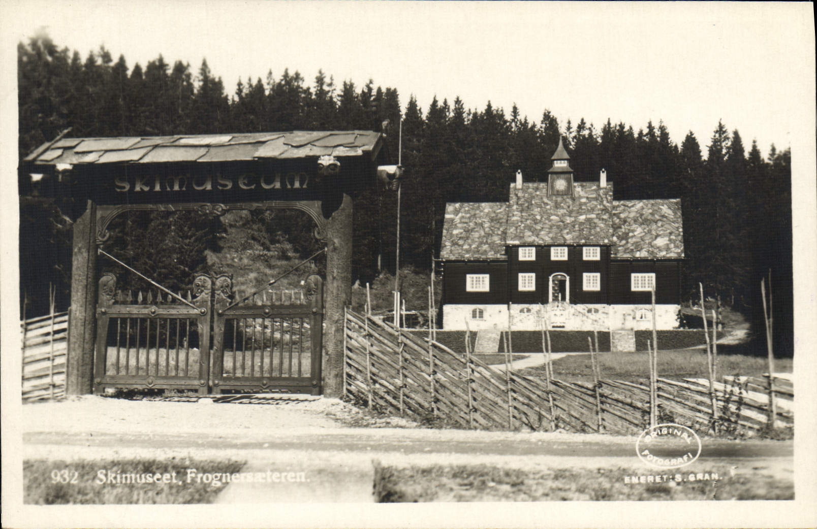 VINTAGE POSTCARD Skitmuseet Frognersaeteren