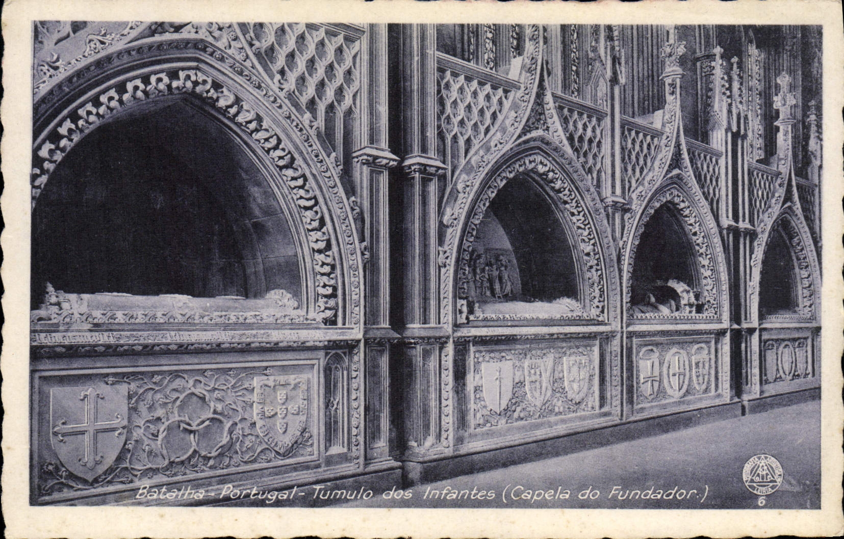 CPA Batalha Portugal Tumulo dos Infantes