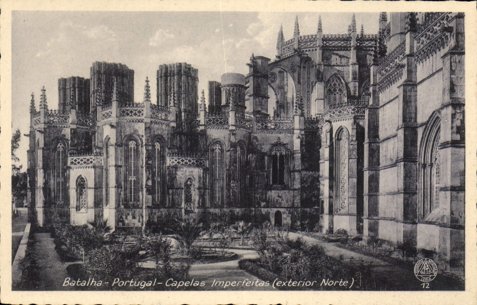 VINTAGE POSTCARD Batalha Portugal Caplea Imperfeitas