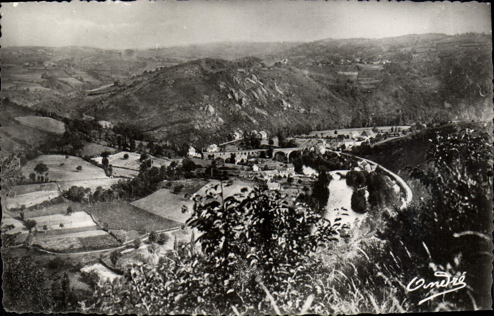 MODERN CARD Beautiful Provinces Auvergne Auvergne Sioule With the Bridge De Menat
