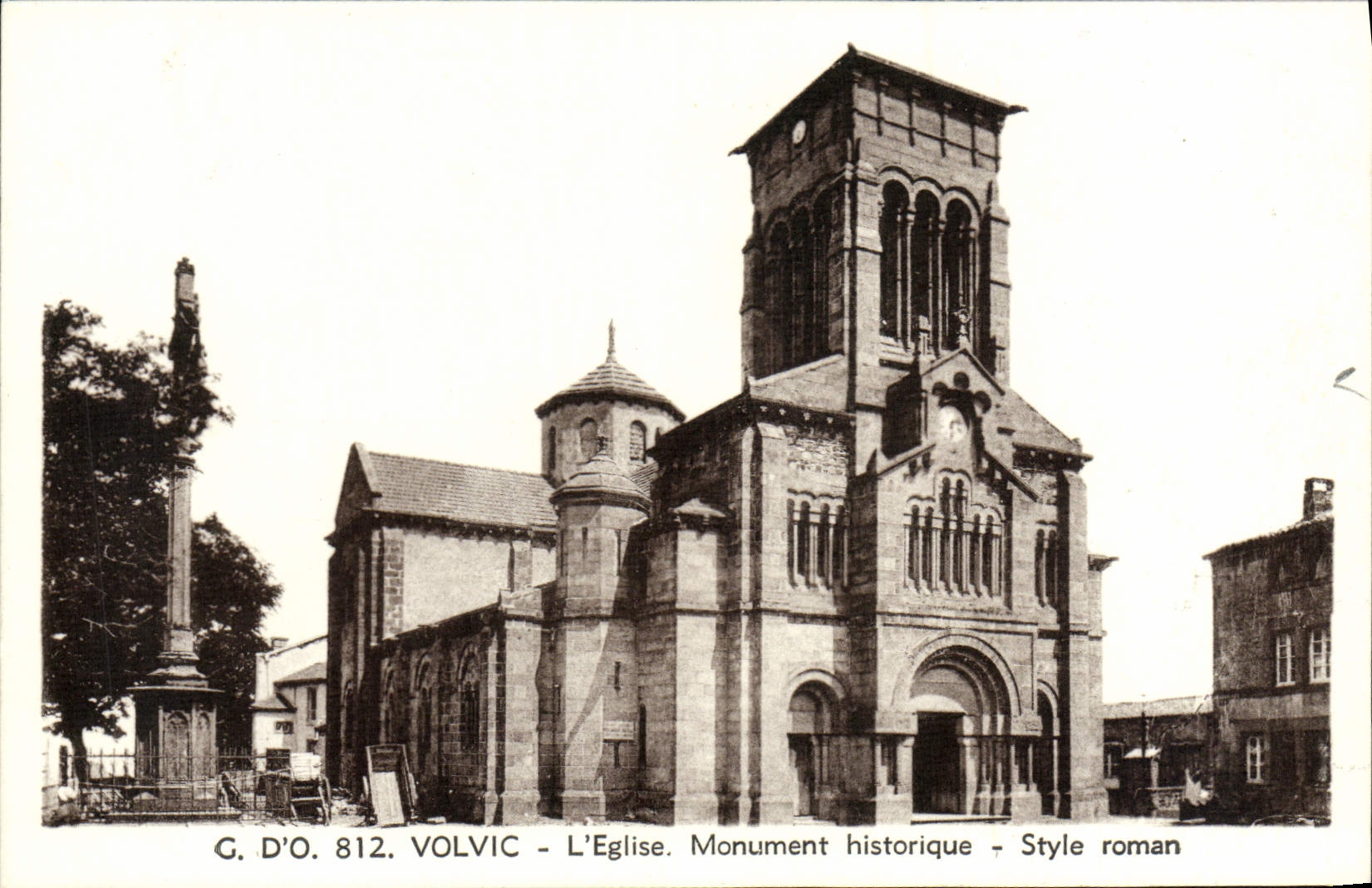 VINTAGE POSTCARD Volvic the Church Historic building Romance Style