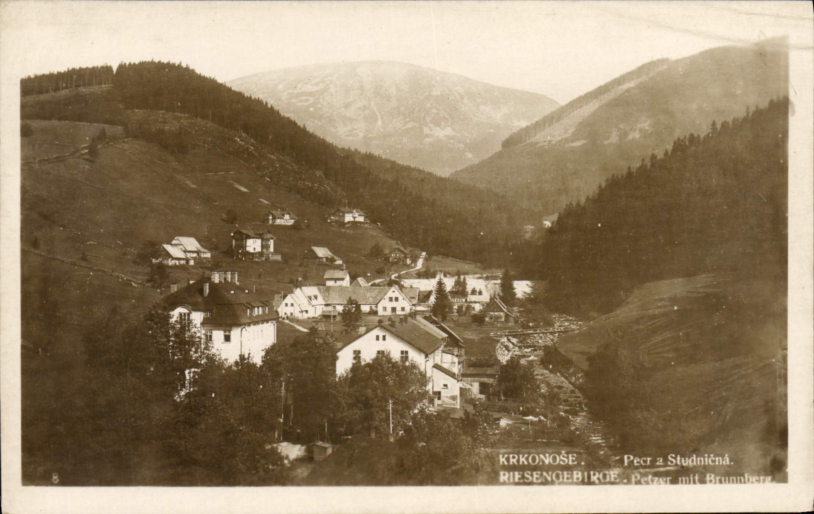 POSTAL Krkonose Pecr Studniena de la VENDIMIA