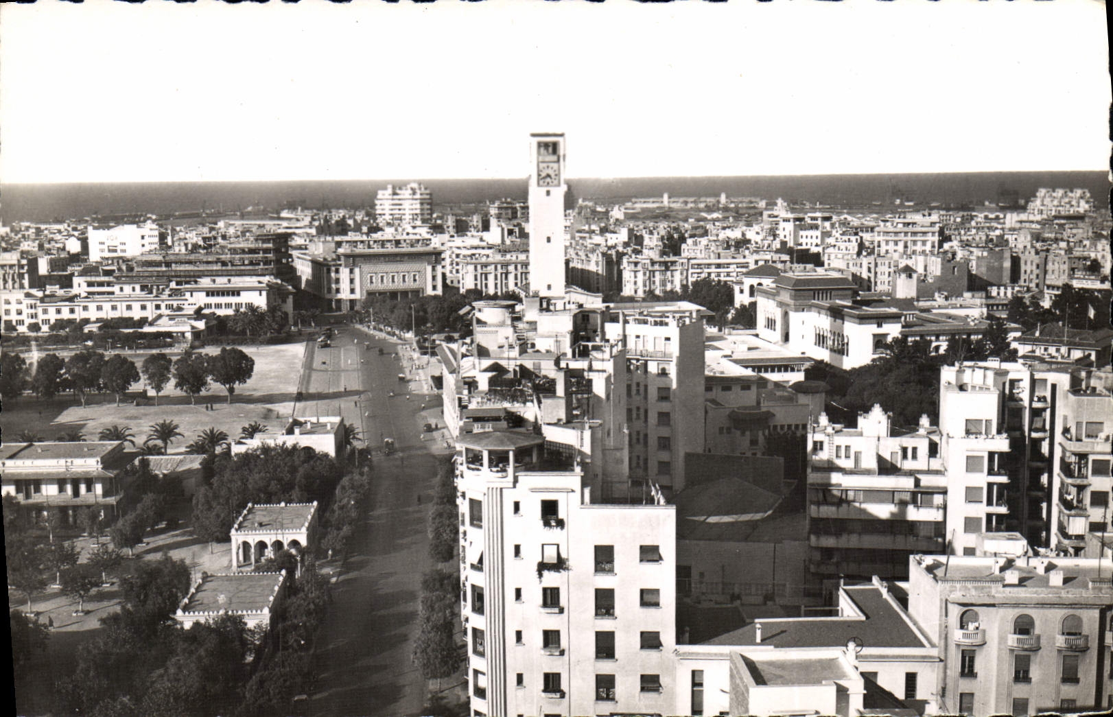 CPM Casablanca Avenue d'Amade