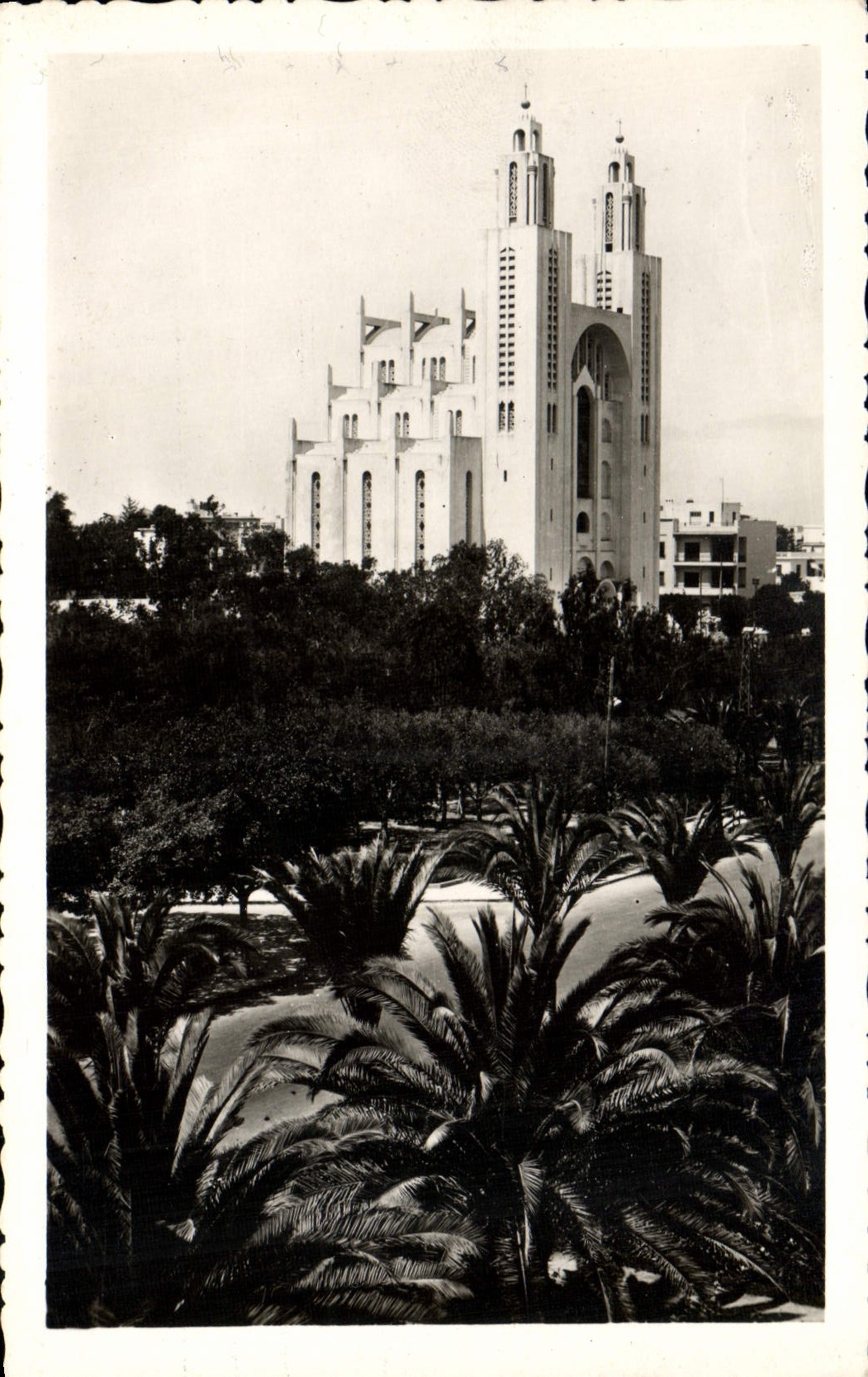 CPM Casablanca Eglise du Sacre Coeur