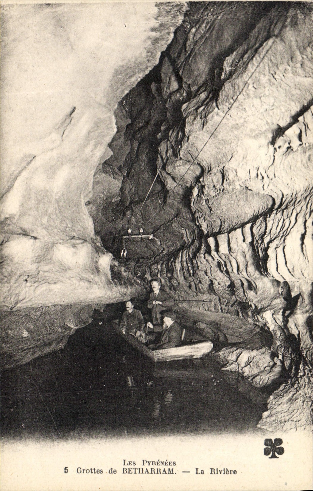 CPA Grottes de Betharram La Riviere