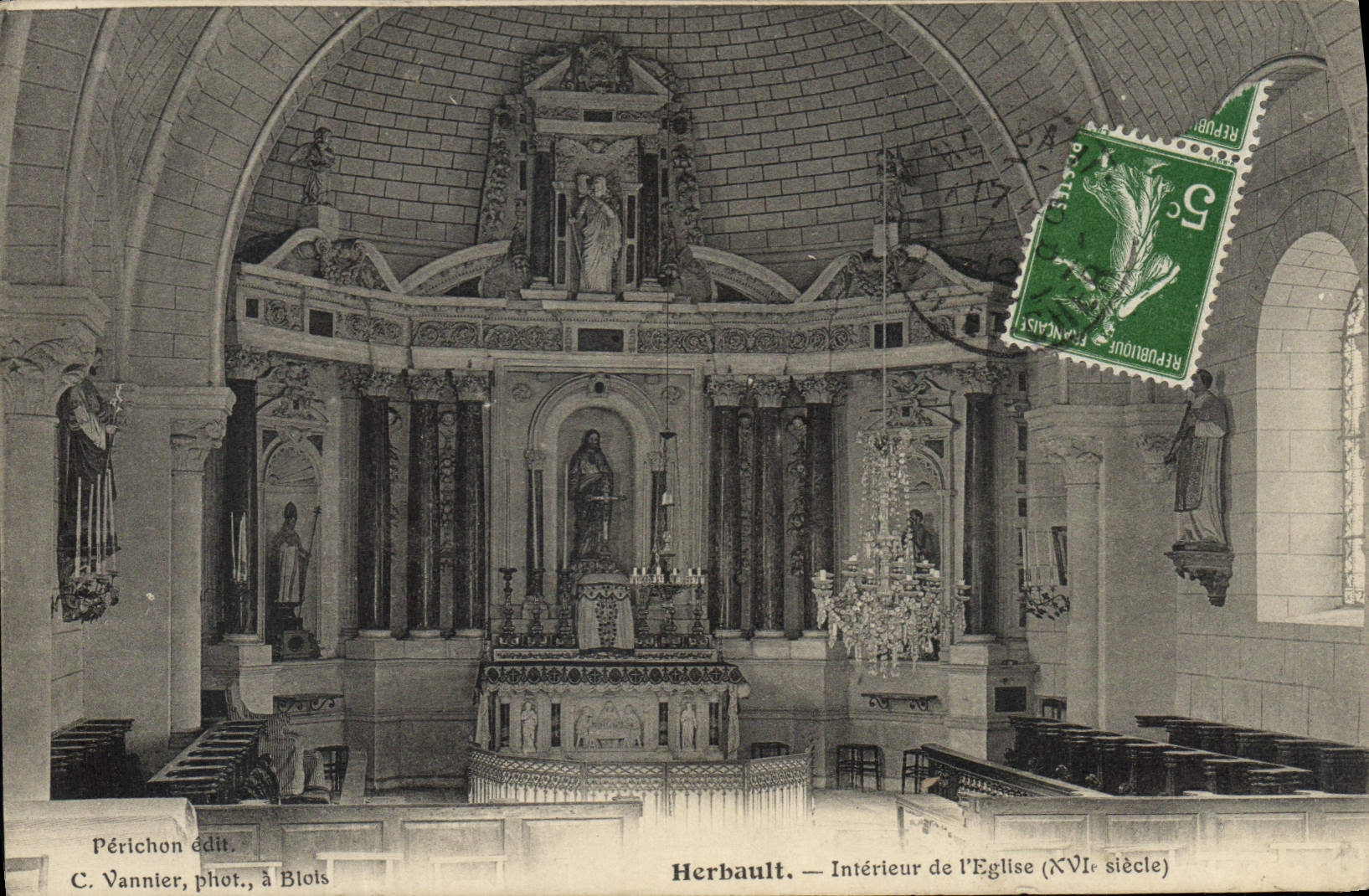 CPA Herbault Interieur de l'Eglise